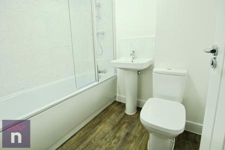 3 bedroom Semi-detached house to let in Challenger Road, Innsworth, GL3