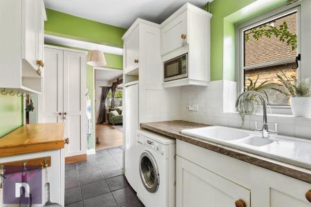 2 bedroom Cottage to let in Hailes Green, Hailes, Cheltenham, GL54