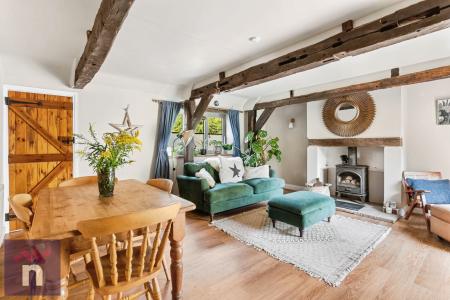2 bedroom Cottage to let in Hailes Green, Hailes, Cheltenham, GL54