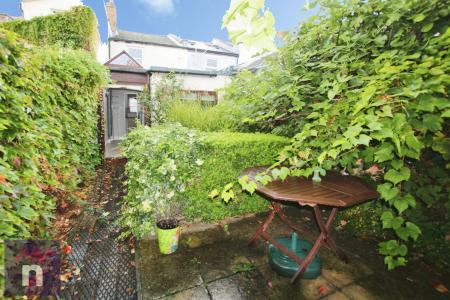2 bedroom Terraced House to let in Hatherley Street, Tivoli, Cheltenham, GL50