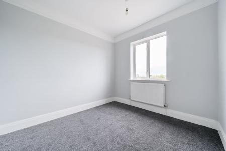2 bedroom Maisonette to let in Elmfield Avenue, Cheltenham, GL51