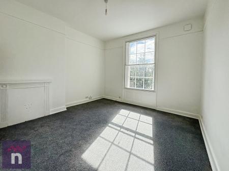 1 bedroom Flat to let in Eastgate Street, Central, Gloucester, GL1