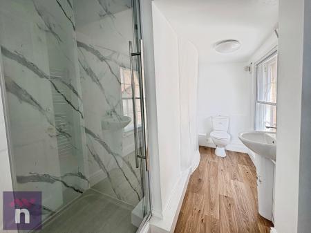 1 bedroom Flat to let in Eastgate Street, Central, Gloucester, GL1