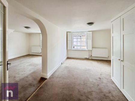 2 bedroom Flat to let in North Street, Winchcombe, Winchcombe, GL54