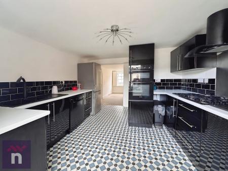2 bedroom Flat to let in North Street, Winchcombe, Winchcombe, GL54