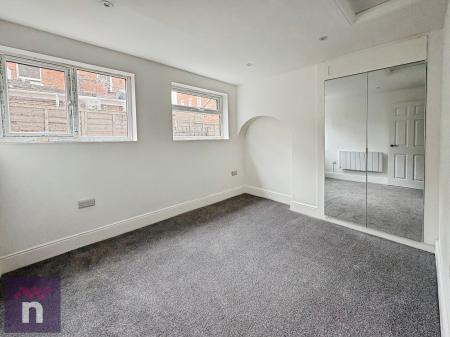 1 bedroom Flat to let in Eastgate Street, Gloucester, GL1