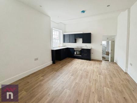 1 bedroom Flat to let in Eastgate Street, Gloucester, GL1