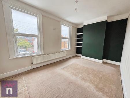 2 bedroom Detached house to let in Devonshire Street, Lower High Street, Cheltenham, GL50