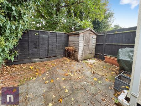 2 bedroom Detached house to let in Devonshire Street, Lower High Street, Cheltenham, GL50