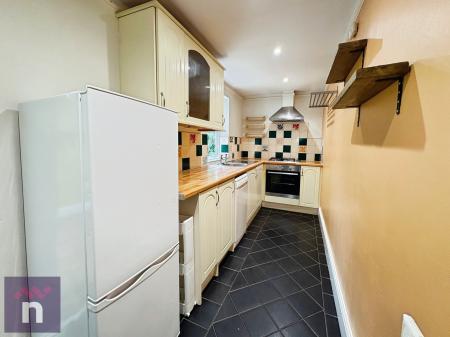 2 bedroom Detached house to let in Devonshire Street, Lower High Street, Cheltenham, GL50