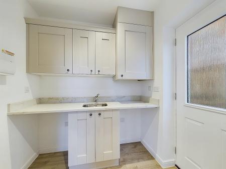 3 bedroom Detached house to let in Rossett Fields