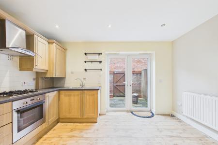 2 bedroom Terraced House to let in Pickering Mews, Hoole, Chester, CH2