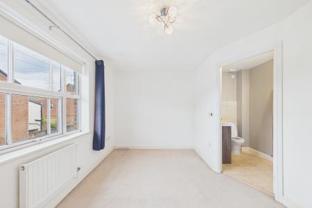 2 bedroom Terraced House to let in Pickering Mews, Hoole, Chester, CH2