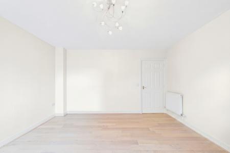 2 bedroom Terraced House to let in Pickering Mews, Hoole, Chester, CH2