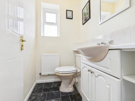 3 bedroom Detached house to let in Strawberry Fields, Great Boughton, Chester, CH3