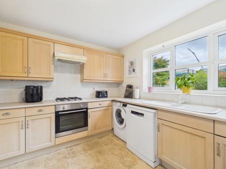 3 bedroom Detached house to let in Strawberry Fields, Great Boughton, Chester, CH3