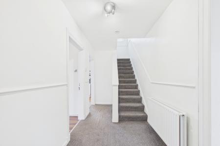 3 bedroom Semi-detached house to let in Cambridge Road, Ellesmere Port, CH65