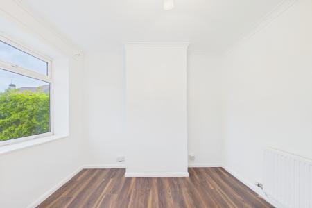 3 bedroom Semi-detached house to let in Cambridge Road, Ellesmere Port, CH65