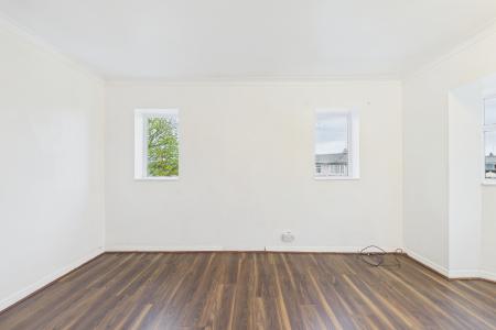 3 bedroom Semi-detached house to let in Cambridge Road, Ellesmere Port, CH65