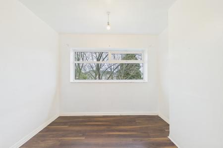 3 bedroom Semi-detached house to let in Cambridge Road, Ellesmere Port, CH65