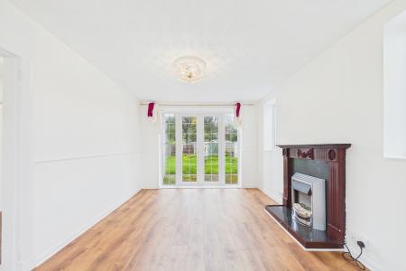 3 bedroom Semi-detached house to let in Cambridge Road, Ellesmere Port, CH65