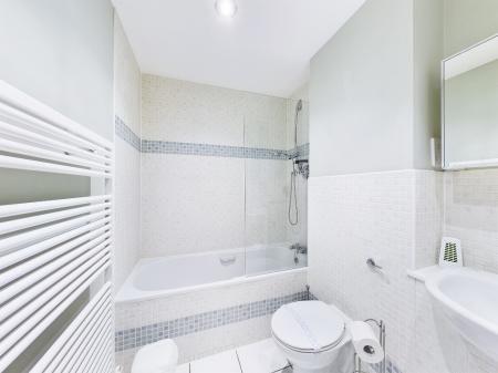 2 bedroom Flat to let in New Crane Street, Chester, CH1
