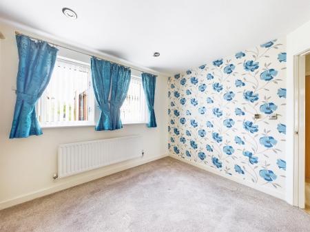2 bedroom Flat to let in New Crane Street, Chester, CH1