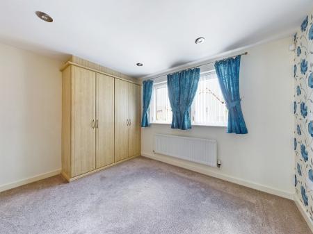 2 bedroom Flat to let in New Crane Street, Chester, CH1