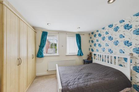 2 bedroom Flat to let in New Crane Street, Chester, CH1