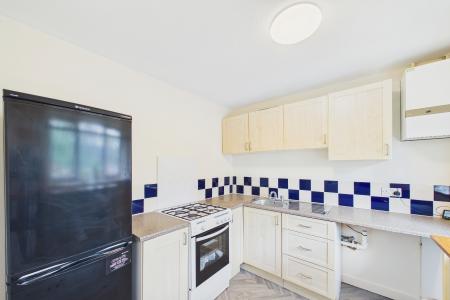2 bedroom Flat to let in Telford Way, Saltney, CH4