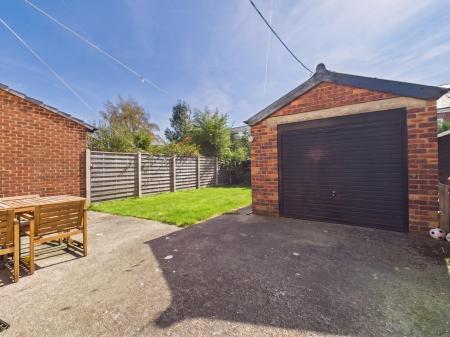 3 bedroom Semi-detached house to let in Knowsley Road, Hoole, Chester, CH2
