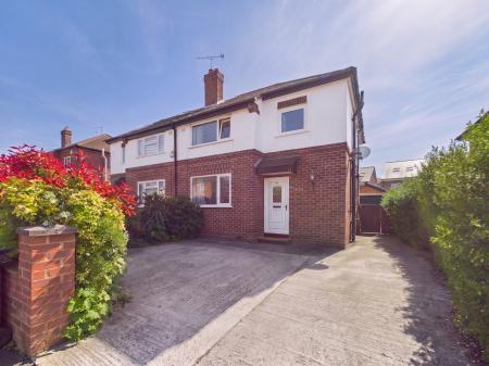 Knowsley Road, Hoole, Chester, CH2
