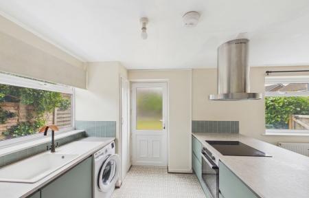 3 bedroom Detached house to let in Croft Close, Waverton, CH3