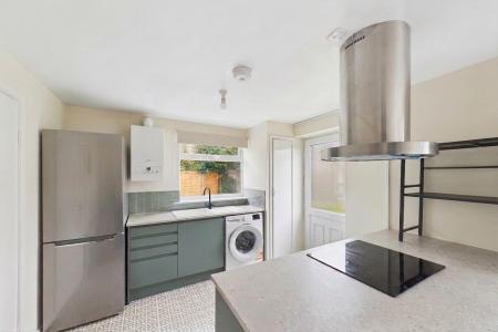 3 bedroom Detached house to let in Croft Close, Waverton, CH3