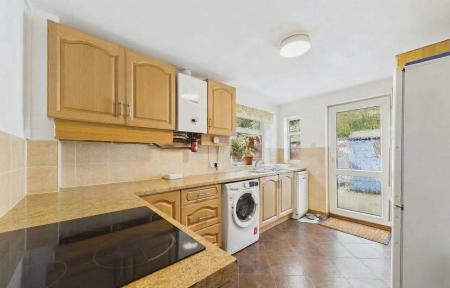 3 bedroom End of terrace house to let in Waverley Terrace, Hoole, Chester, CH2