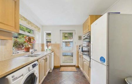 3 bedroom End of terrace house to let in Waverley Terrace, Hoole, Chester, CH2