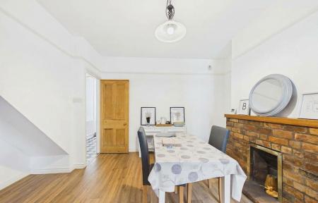 3 bedroom End of terrace house to let in Waverley Terrace, Hoole, Chester, CH2