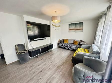 2 bedroom Flat for sale in (SALES) Malan Square, Elm Park, RM13