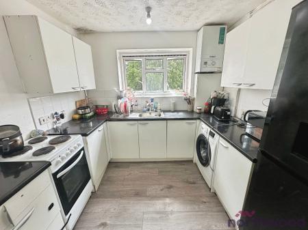 2 bedroom Flat for sale in (SALES) Malan Square, Elm Park, RM13
