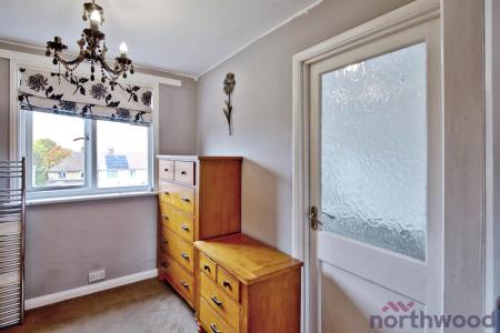 3 bedroom Terraced House for sale in Kempton Avenue, Hornchurch, RM12