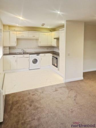 4 bedroom Duplex to let in Meachen Road, Colchester, CO2