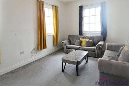 2 bedroom Apartment to let in East Terrace, Walton-on-the-Naze, CO14