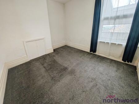 1 bedroom Flat to let in 69 Marine Parade East, Clacton-On-Sea, CO15