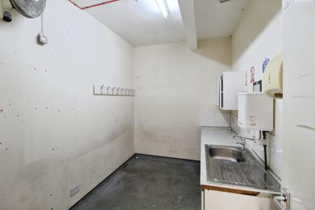 1 bedroom Commercial Property to let in JD Sports