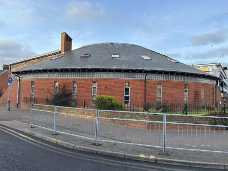 21 Jackson Road, Clacton-On-Sea, CO15