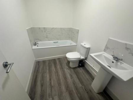 1 bedroom Flat to let in 21 Jackson Road, Clacton-On-Sea, CO15