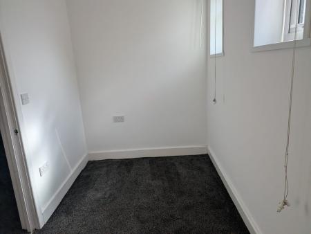 3 bedroom Flat to let in Carnarvon Road, Clacton-On-Sea, CO15