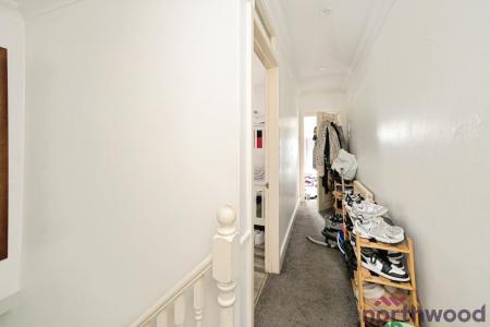 3 bedroom End of terrace house for sale in (SALES) Birkbeck Road, Romford, RM7