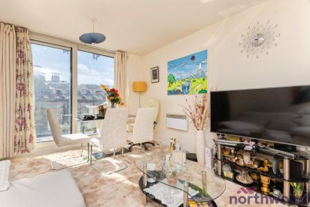 1 bedroom Flat for sale in (SALES) Stoke Quay, Ipswich, IP2