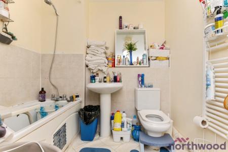 1 bedroom Flat for sale in (SALES) Stoke Quay, Ipswich, IP2